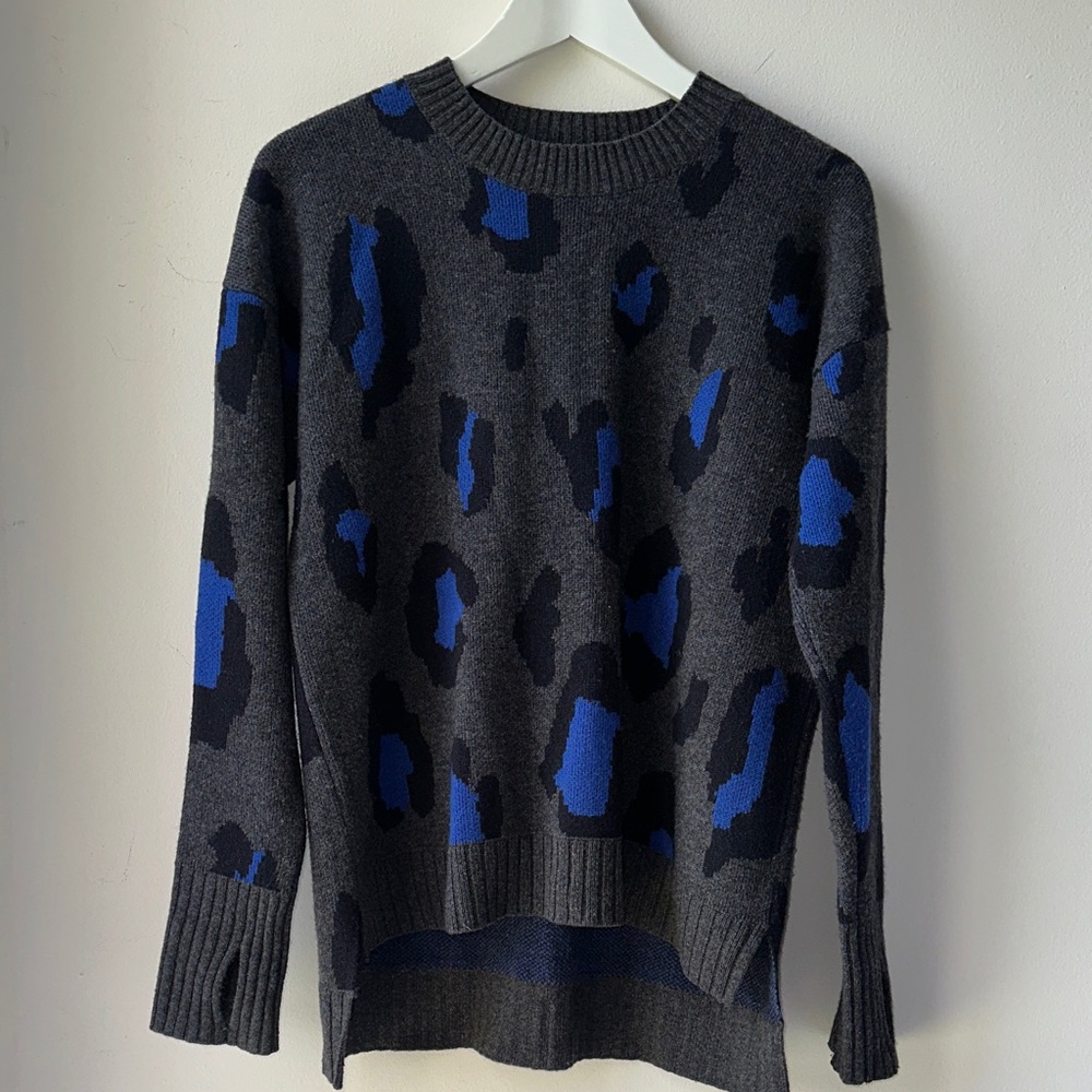 Athleta Blue/Blk/Gray Sweater
